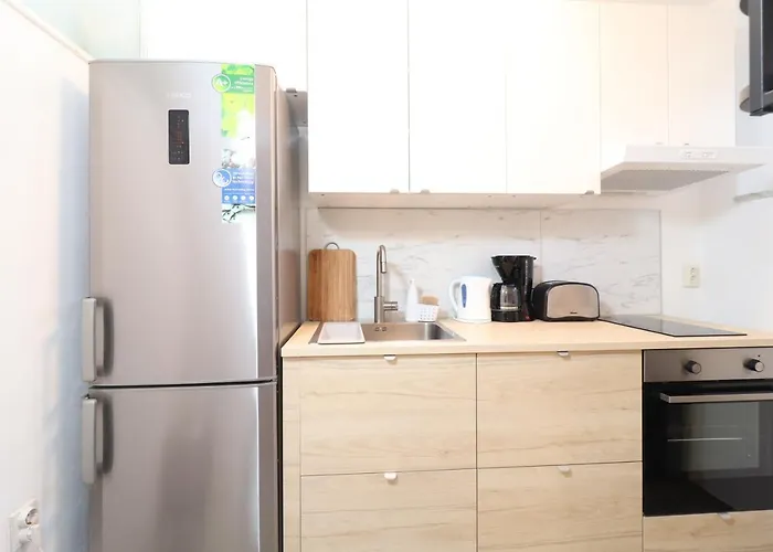 Daire Vili, Oasis Step To The Sea